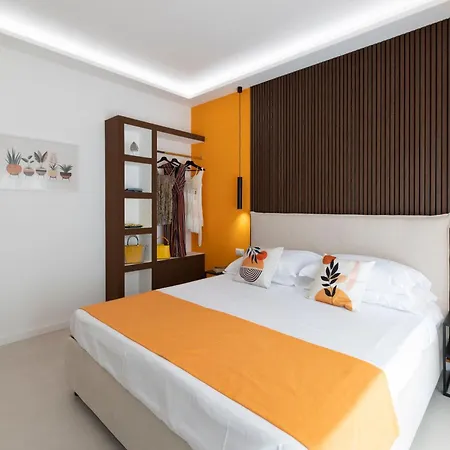 Citrus *